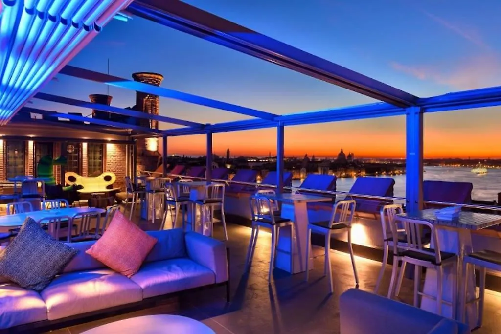 Ca' Dei Colori Design Apartment البندقية إيطاليا